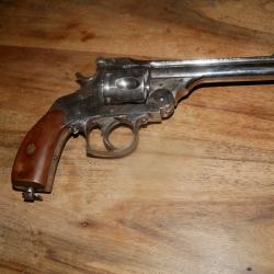 Revolver à brisure Type S&W en 44 Russian "Manuf Franç d'Armes St Etienne" à restaurer