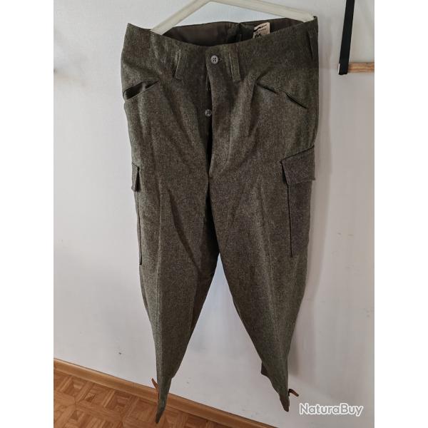 PANTALON FELDGRAU ARME SUEDOISE DAT 1940