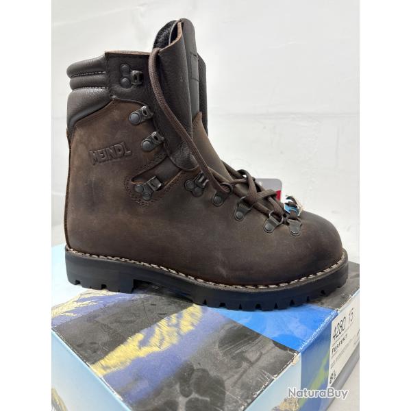 !! NEUF !! CHAUSSURE MEINDL PERFEKT taille 42.5