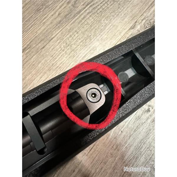 Vis avant botier Blaser R8