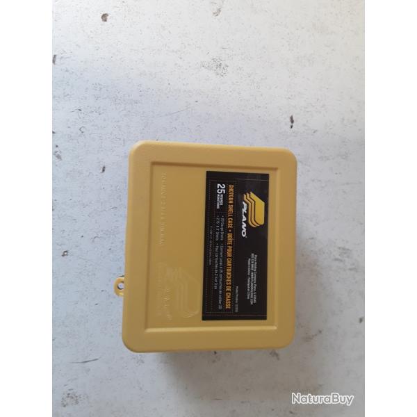 Boite de rangement Plano pour 25 cartouches de chasse de calibre 20