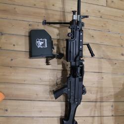 Replique M249 Full Métal AEG noire