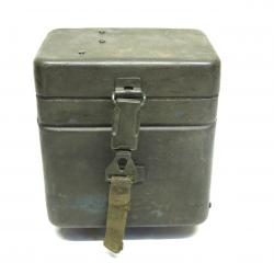 Boite de lunette verte pour mitrailleuse MG 34 /42 réf 80 box 235