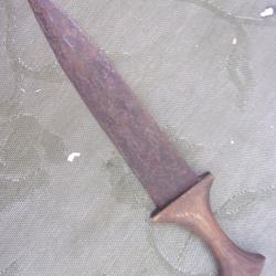 couteau africain long.  29,5 cm