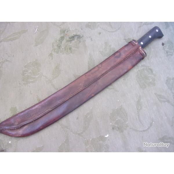 machette avec fourreau 58 cm