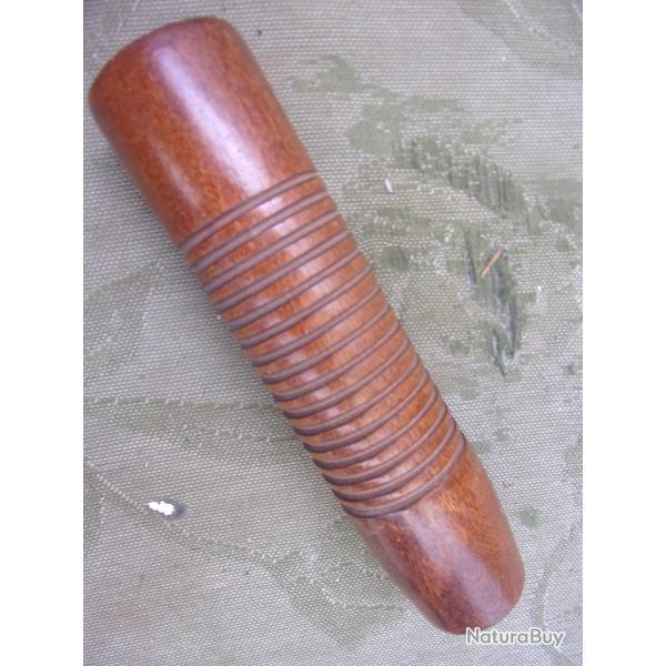 longuesse   devant de fusil  pompe  environ 20,2 cm