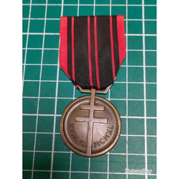 MEDAILLE DE LA RESISTANCE WW2 39/45