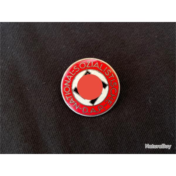 Badge du NSDAP  Kerbach & Israel  - Allemand WW2
