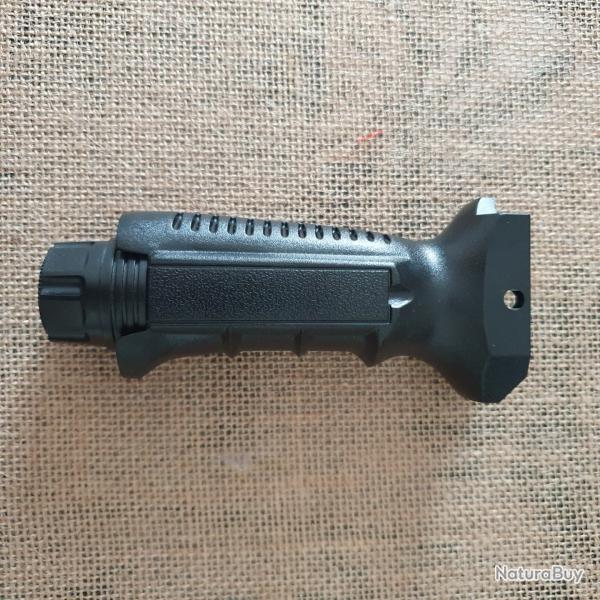 Poigne airsoft famas