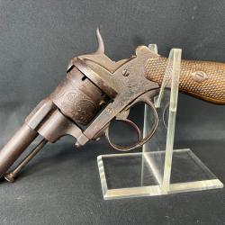 REVOLVER À BROCHE calibre 9mm