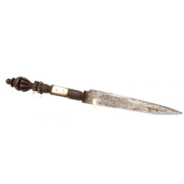COUTEAU ANCIEN VERS 1550 EN FER ET NACRE - FRANCE SECONDE MOITI DU XVI SICLE Collection France Tr