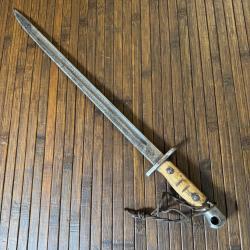 BAÏONNETTE LEE ENFIELD ANGLAISE MODIFIÉE EN GRAND POIGNARD