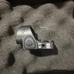 Trijicon SRO 5 MOA