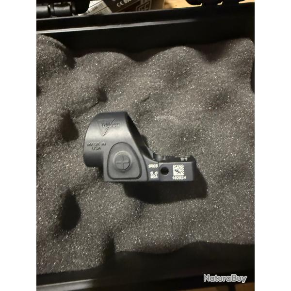 Trijicon SRO 5 MOA