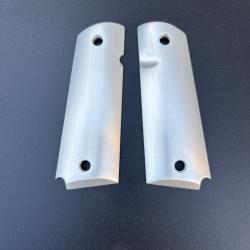 Plaquettes de crosse pour colt 1911(HOGUE)