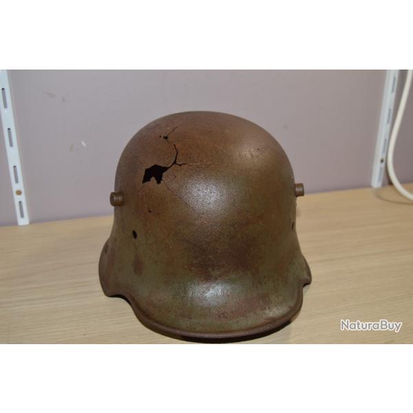 Coque de casque Allemand WW1  German Helmet Stahlhelm  1916 1918 / Soldat 14/18