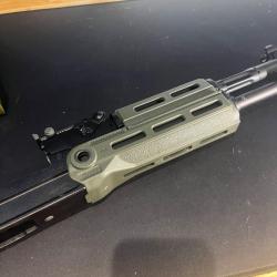 GUARDE-MAIN AK - FAB DEFENSE VANGUARD