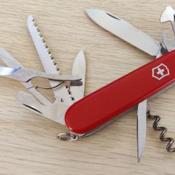 Victorinox couteau suisse Huntsman Woodsman Vintage 1983-1985