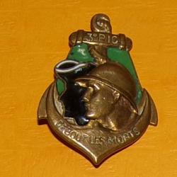 3° Régiment d'Infanterie Coloniale, émail , têtes de soldats noire et or brochant sur une ancre fond