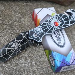 Couteau de Spyderman Lame Tanto Semi-Serrated Finition Noire Acier Inox Manche ABS Noir Linerlock