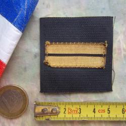 grade militaire galon lieutenant officier