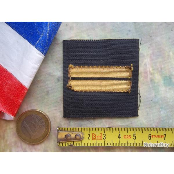 grade militaire galon lieutenant officier