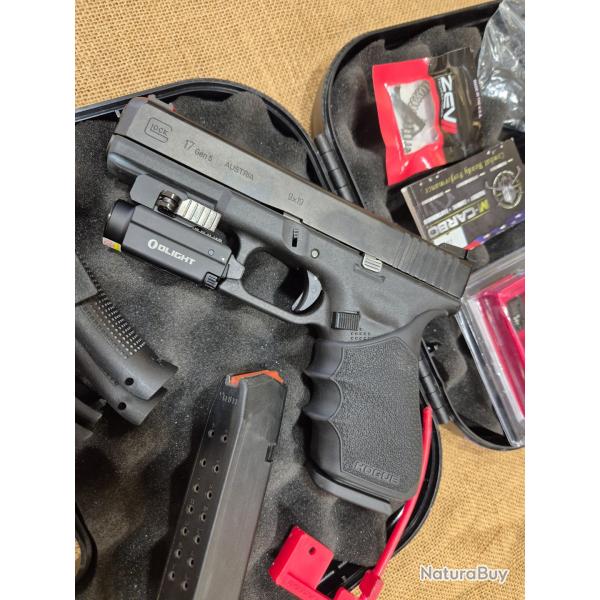 Glock 17 gen 5 TOP OCCASION 9x19 dtente ZEV hausse fibre LPA poigne HOGUE ETC...