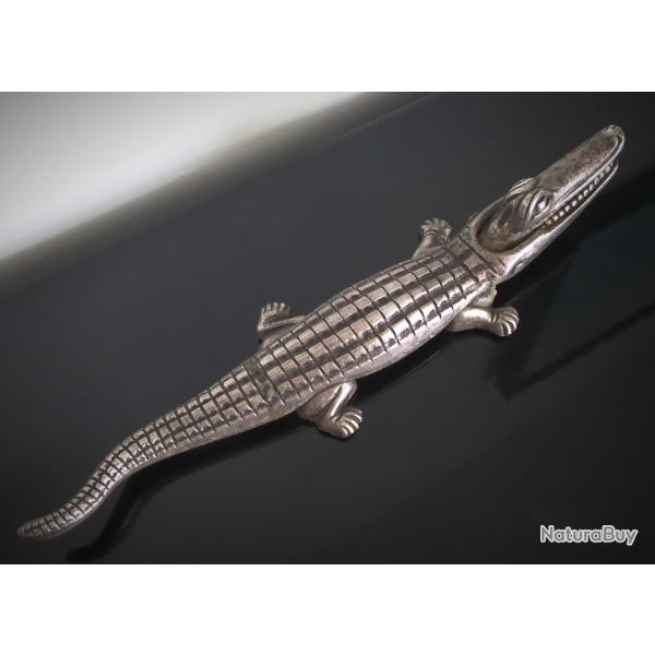 Crocodile casse-noisettes en superbe tat! Objet des annes 30 made in England-Nestor-numrot