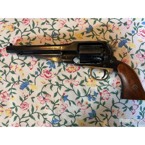 Rplique revolver Remington 1858 cal. .36  Uberti Italie  Catgorie D