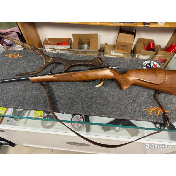Magnifique  carabine anschutz  1515 calibre 22 magnum enchre 1 e !