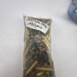 Lot 150 douilles vrac 300 win mag mélangé tiré 1 fois