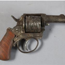Revolver Bulldog période XIX richement ciselé, collection catégorie D.revolver à barillet à 5 coups