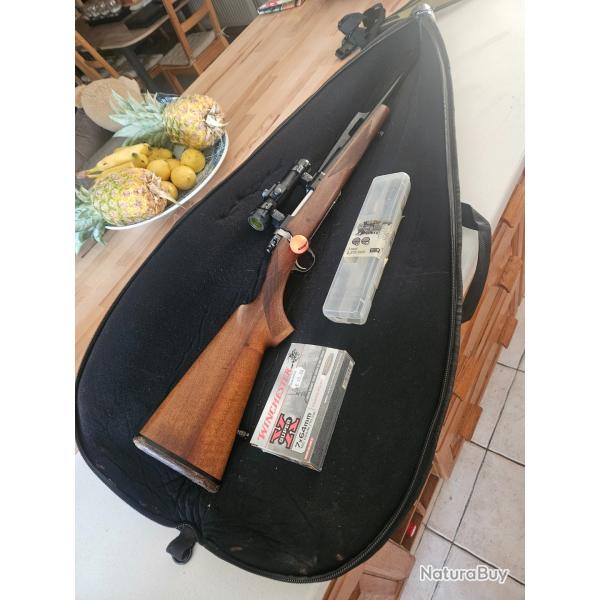 Carabine a verrou ruger M77,  cal.764