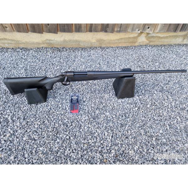 Jolie Remington 700 synthtique noir 300WM Neuve !