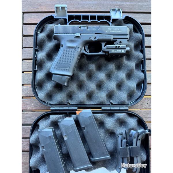 Glock 19 GEN 5 "Not for Resale / Test Pistol" - VERSION RARE + OLIGHT BALDR S