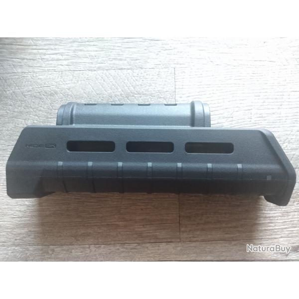 Garde Main MAGPUL MOE AKM AK47AK74 - Noir