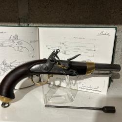 Pistolet réglementaire de cavalerie modèle 1816 à silex