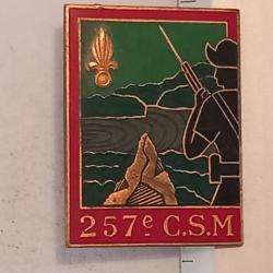 Insigne de la 257ème compagnie de supplétifs militaires (257ème CSM) du 2ème REI