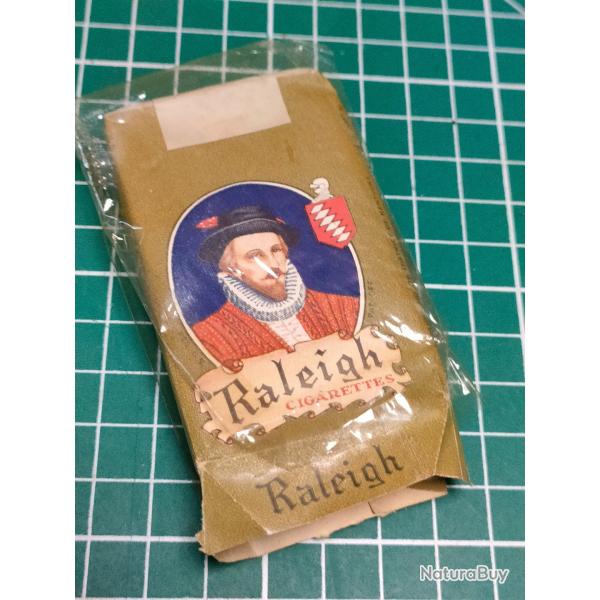 RALEIGH PAQUET VIDE DE 10 CIGARETTES TIMBRE FOR VICTORY US ARMY