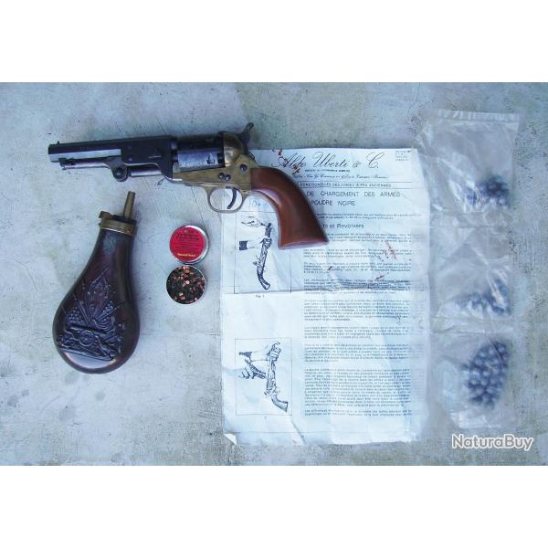 Revolver  poudre noire NAVY cal. 36