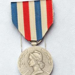 (37.001) Médaille d'honneur des chemins de fer - Echelon Argent