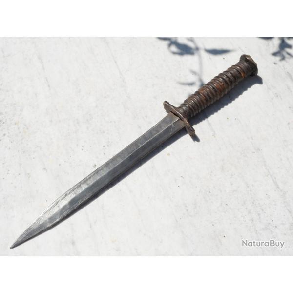 Ancien couteau dague sans doute Afrique ou AFN SF - JLB25COU001