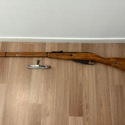 MOSIN Nagant 91/30 - fabrication russe izhevsk 1942 - 7,62 x 54 R