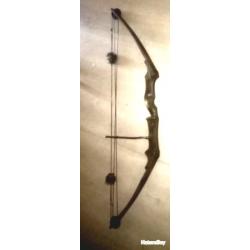 ARC A POULIE BEAR ARCHERY Modèle WHITE TALL  II  50-60 LIVRES