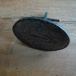 CALOTTE DE PISTOLET A SILEX FIN XVIII EME DEBUT XIX EME EPOQUE 1ER EMPIRE ET RESTAURATION