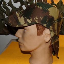 ARMEE AMERICAINE U.S : CASQUETTE AVEC NUQUIERE CAMOUFLEE , TYPE BIGEARD , TAILLE 7  SOIT TAILLE FRAN