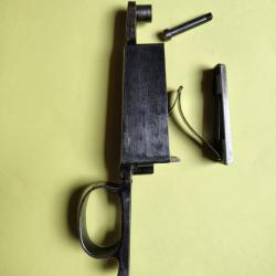 Mauser 96 suédois - Sous garde pontet magasin, plaque de magasin, plaque élévatrice et ressort.