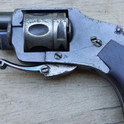 Revolver de cycliste Velodog 320 hammerless signé MORIAN à PARIS