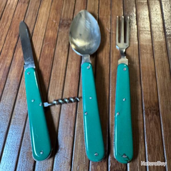 SET NECESSAIRE BIVOUAC PLIABLE ANNE 50/60