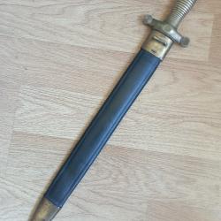 Glaive Français d'artillerie Mle 1831, au même numéro.
